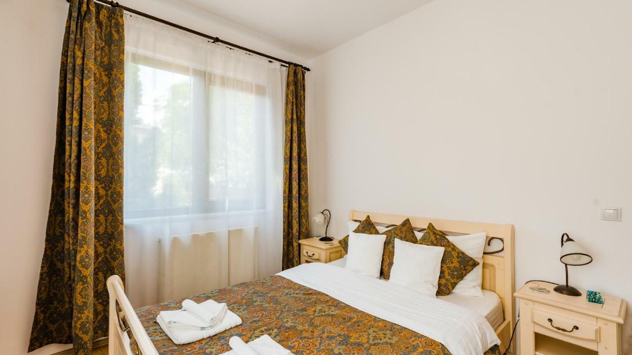 Flora Luxury House Hotel Sighisoara Exterior photo